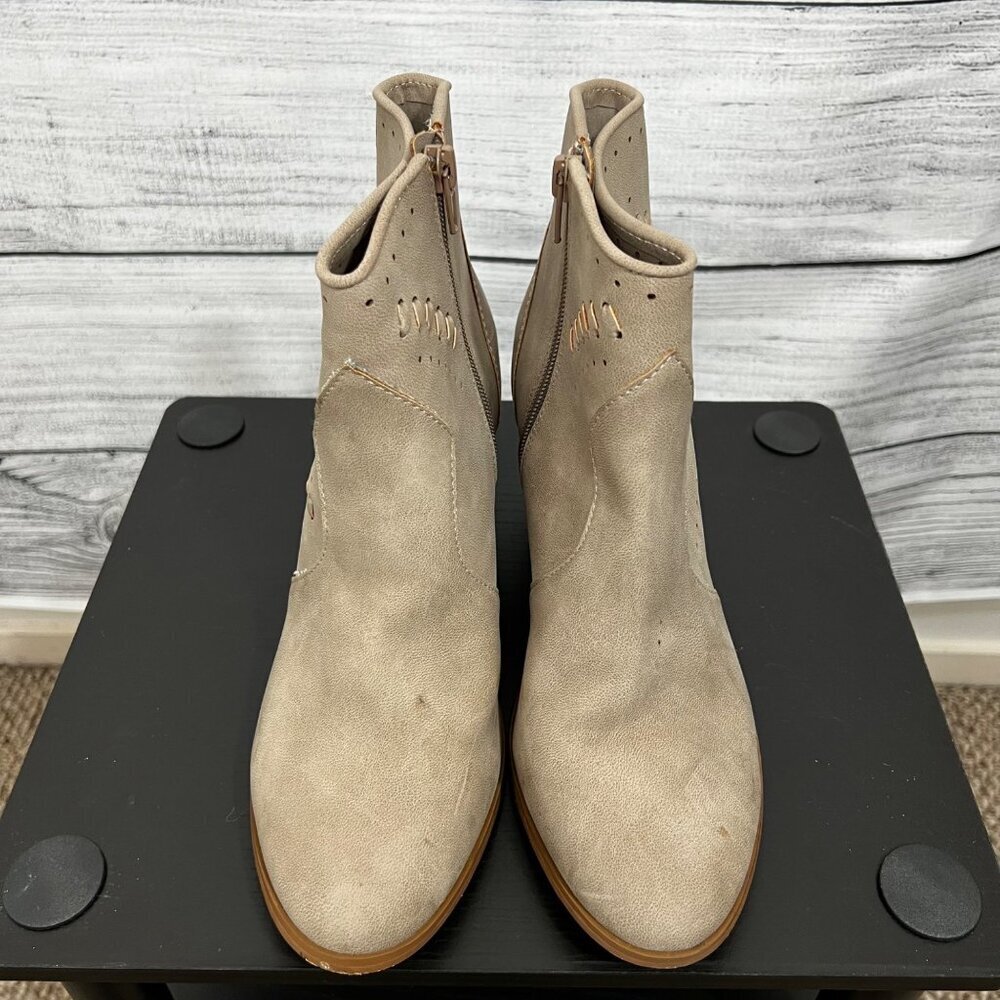 Restricted Tan Perforated Ankle Boots With Stacked Wooden Heel, Size 9